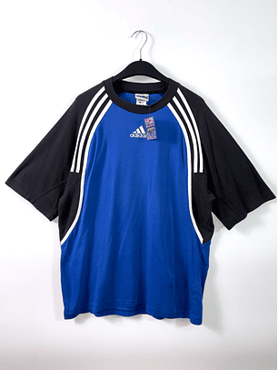 Adidas  vintage tee