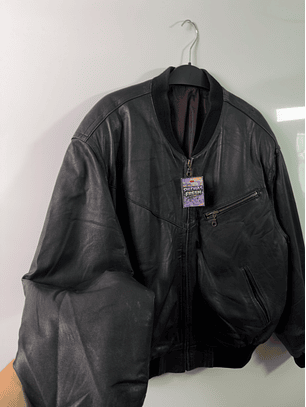Jacket cuero genuino  (L)