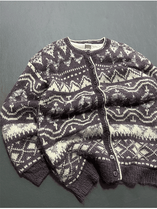 sweater vintage con forro grueso (L-XL)
