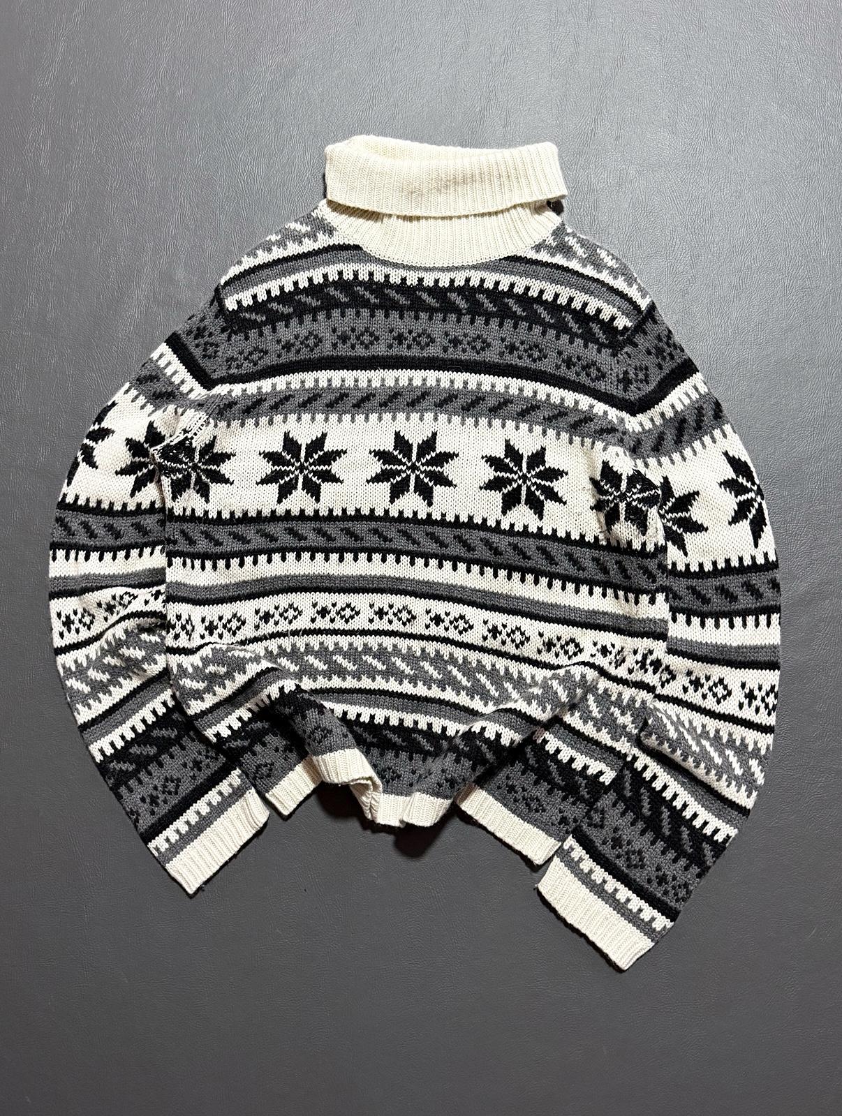 Sweater vintage (L) 1