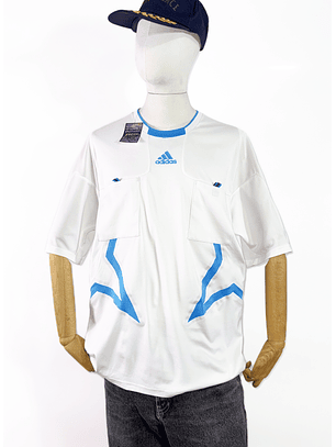 Adidas tee deportiva (L-XL)