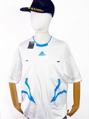Adidas tee deportiva (L-XL)