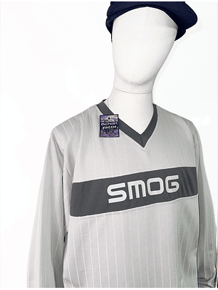 Polera gruesa vintage (XL)