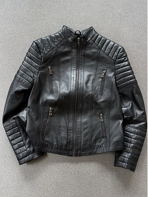 Chaqueta de cuero  (XS-S)