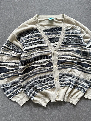 Cardigan vintage estilo coogi (L-XL)