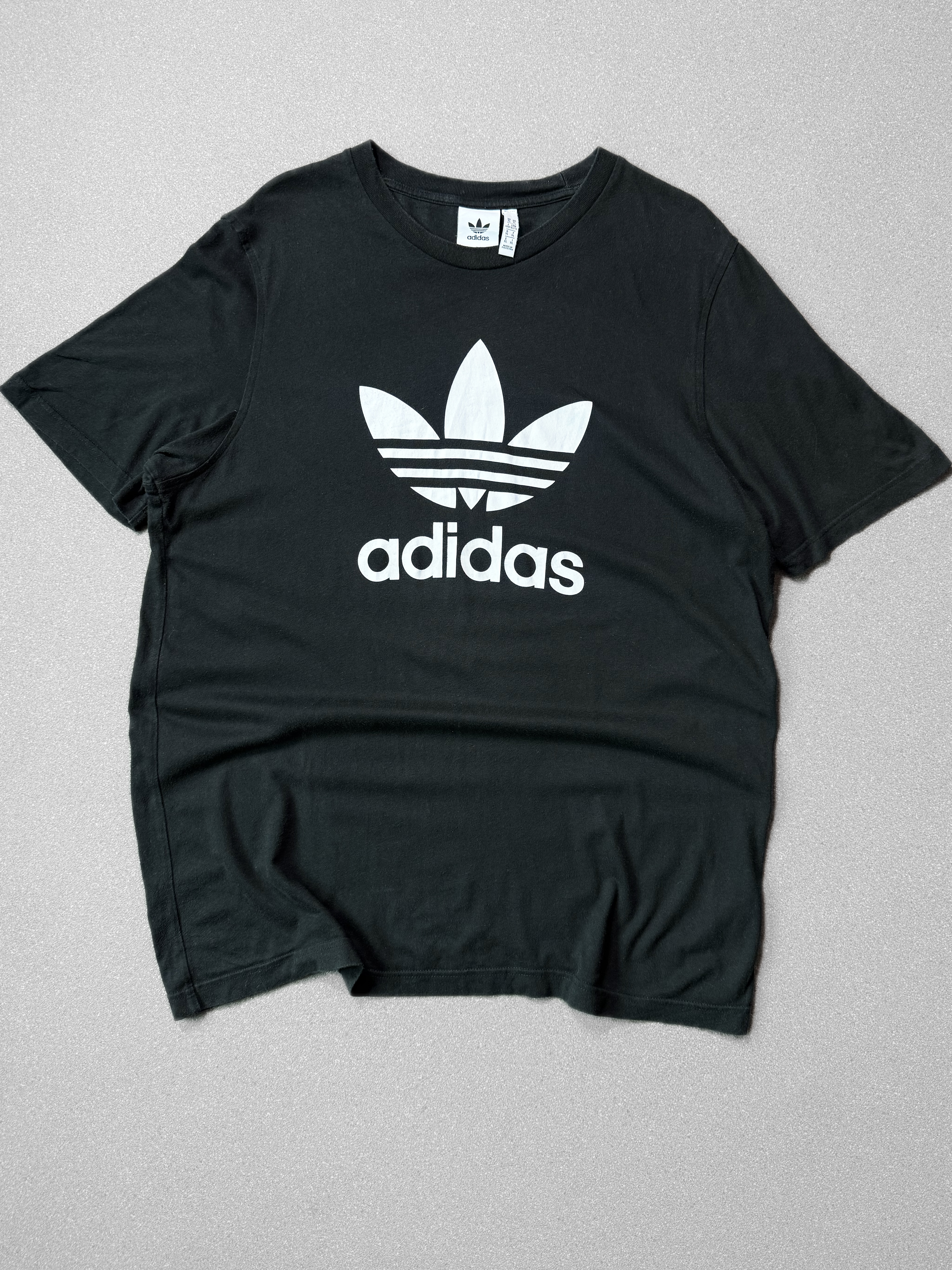 Adidas tee vintage (XL) 1