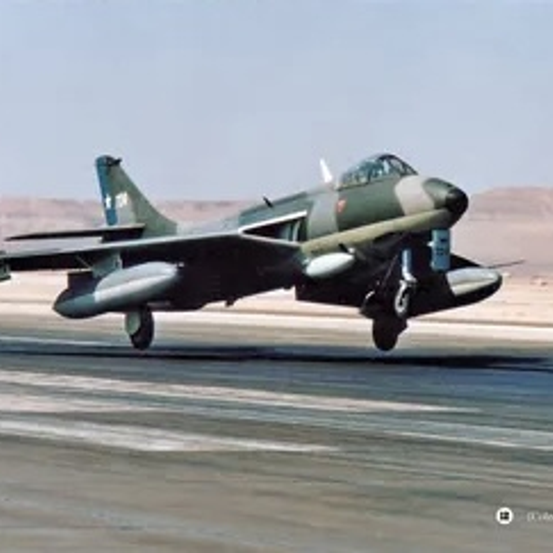 HAWKER HUNTER FUERZA AÉREA DE CHILE 2