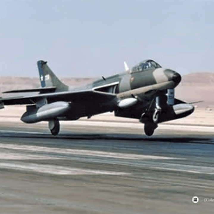 HAWKER HUNTER FUERZA AÉREA DE CHILE 2