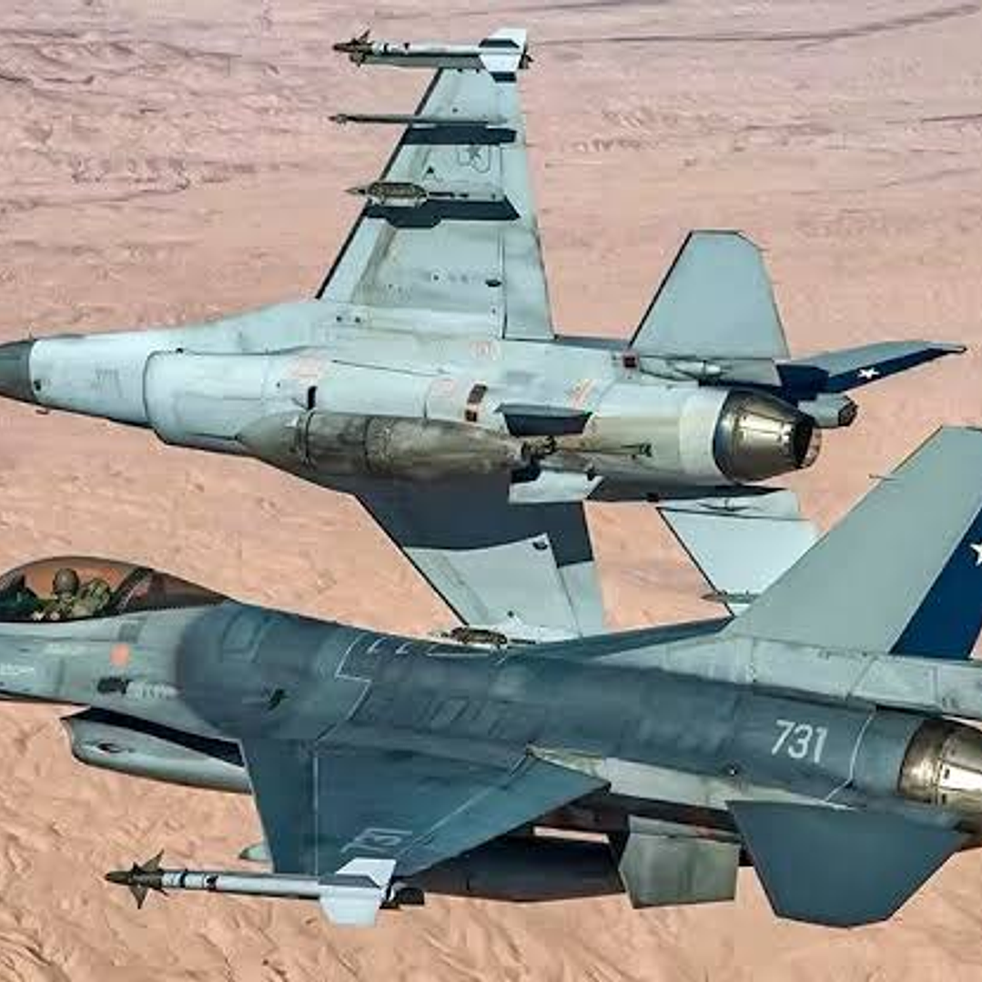 F-16 FUERZA AÉREA DE CHILE MODELO A ESCALA- COPIAR 3