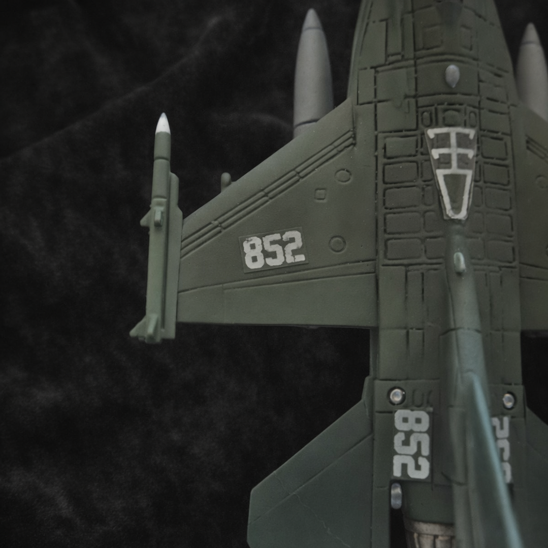 Avión a Escala - F-16 en miniatura 3