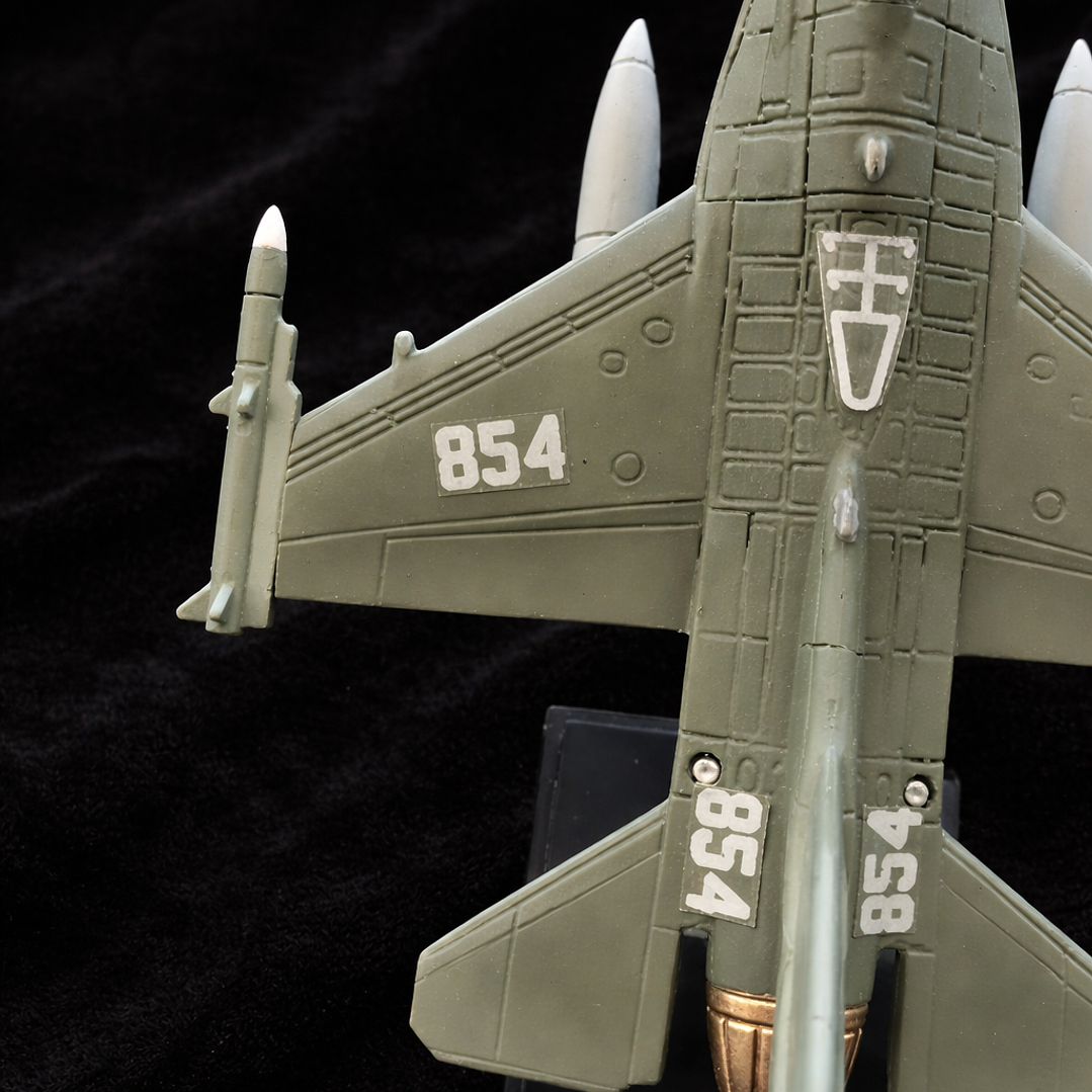 Avión a Escala - F-16 en miniatura 5