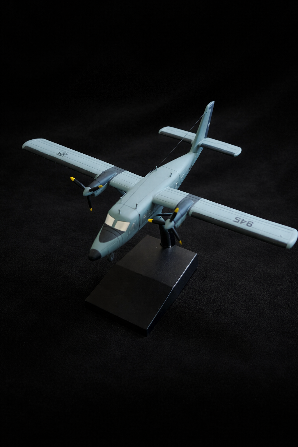 Avión a escala - DHC- 6 Twin Otter Fuerza Aérea de Chile / Escala 1:72