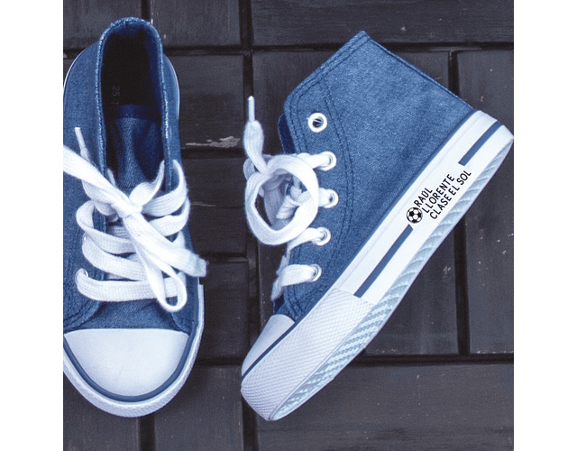 Marcador de ropa y libros