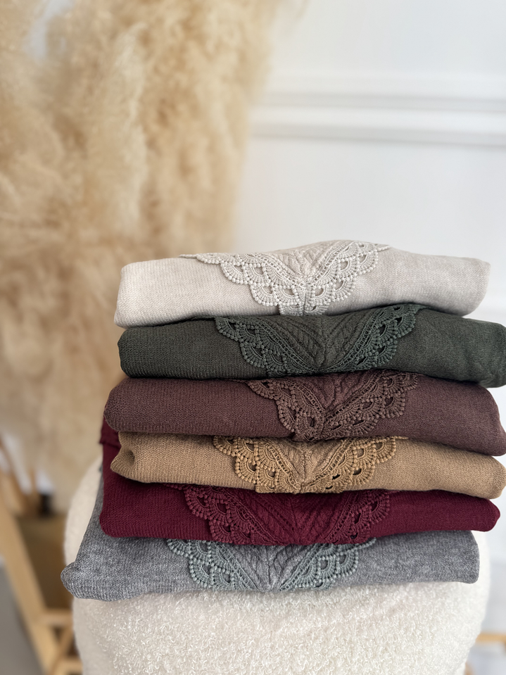 Camisola malha com renda 3