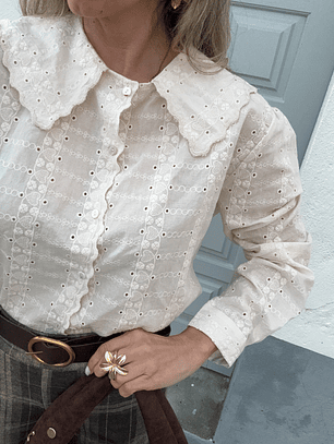 Camisa bordado inglês gola 