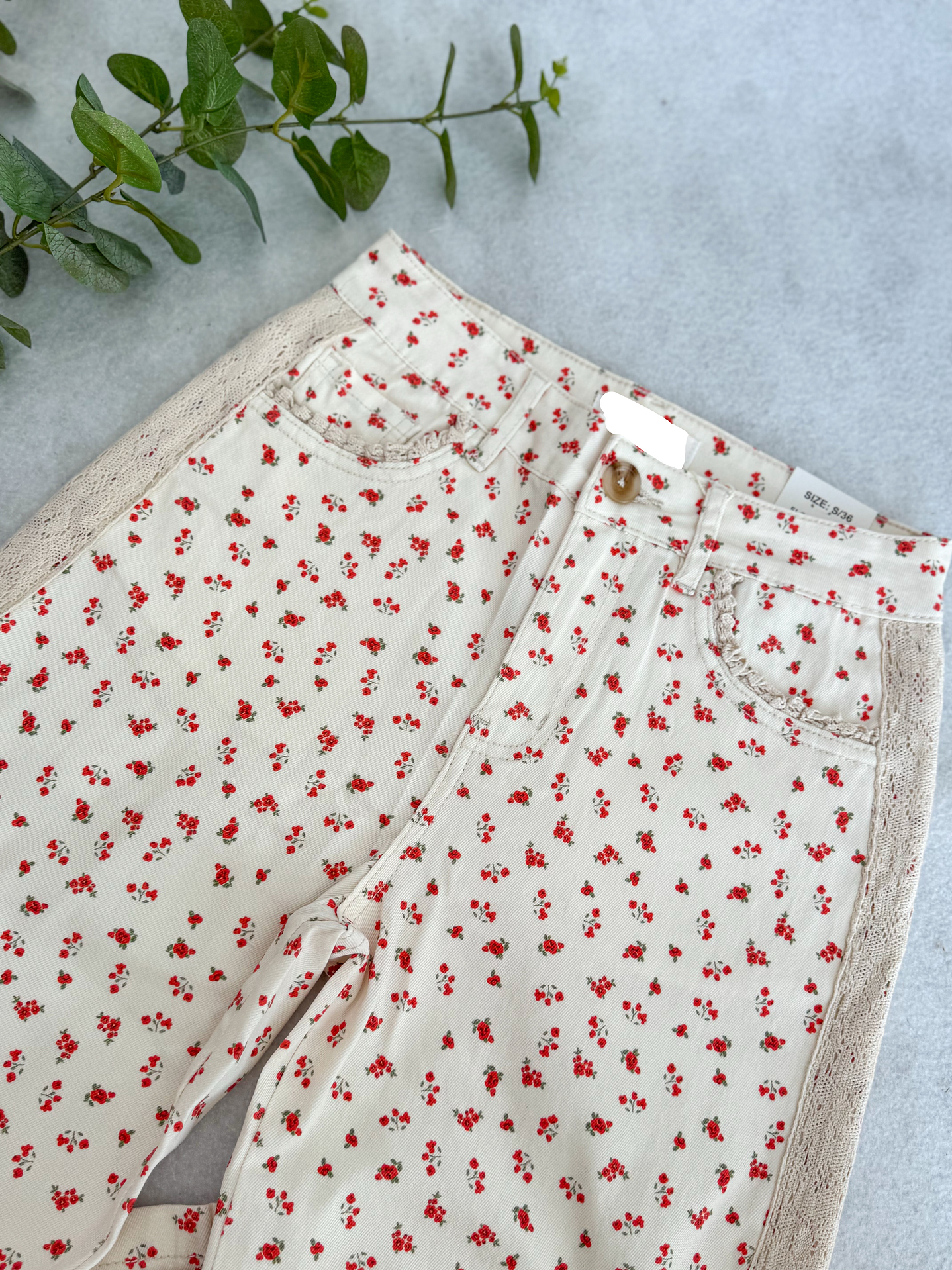 Calça padrão flor  4