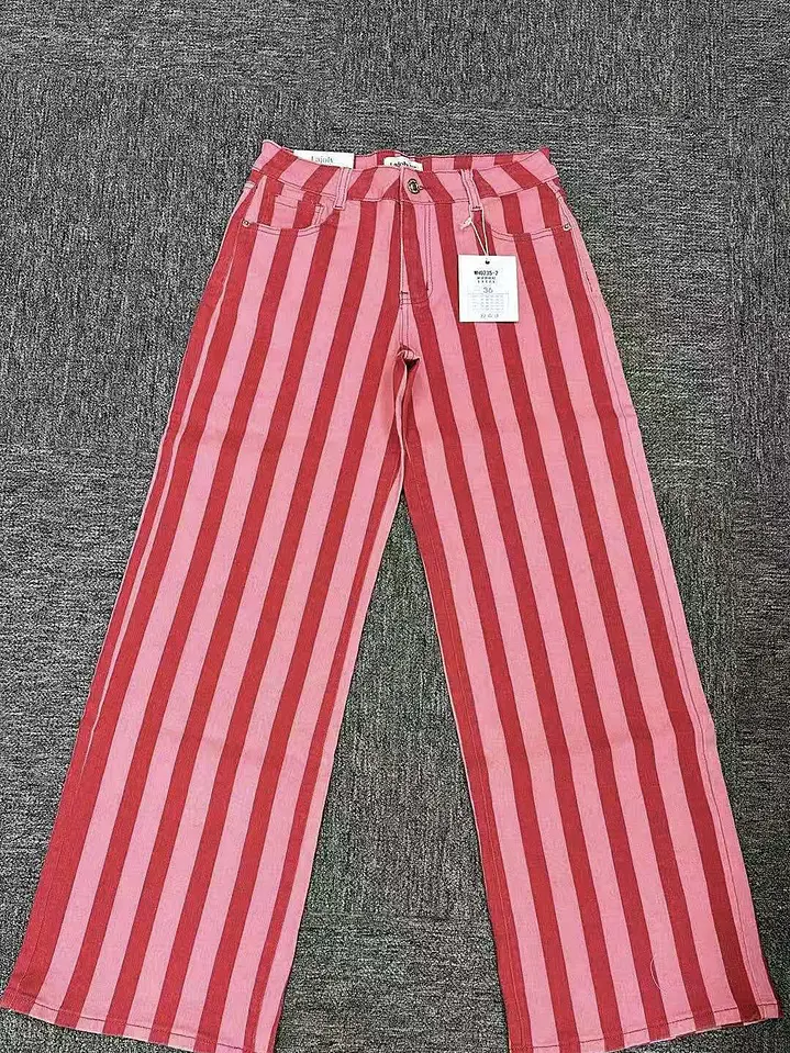 Calça risca rosa 2