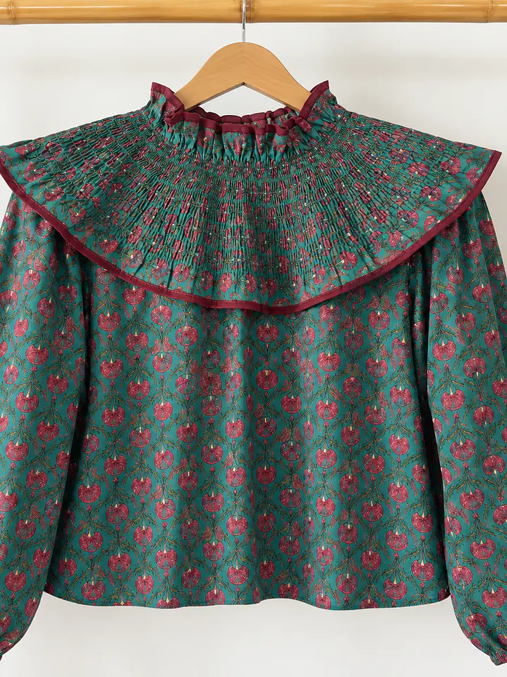 Blusa gola padrão  3