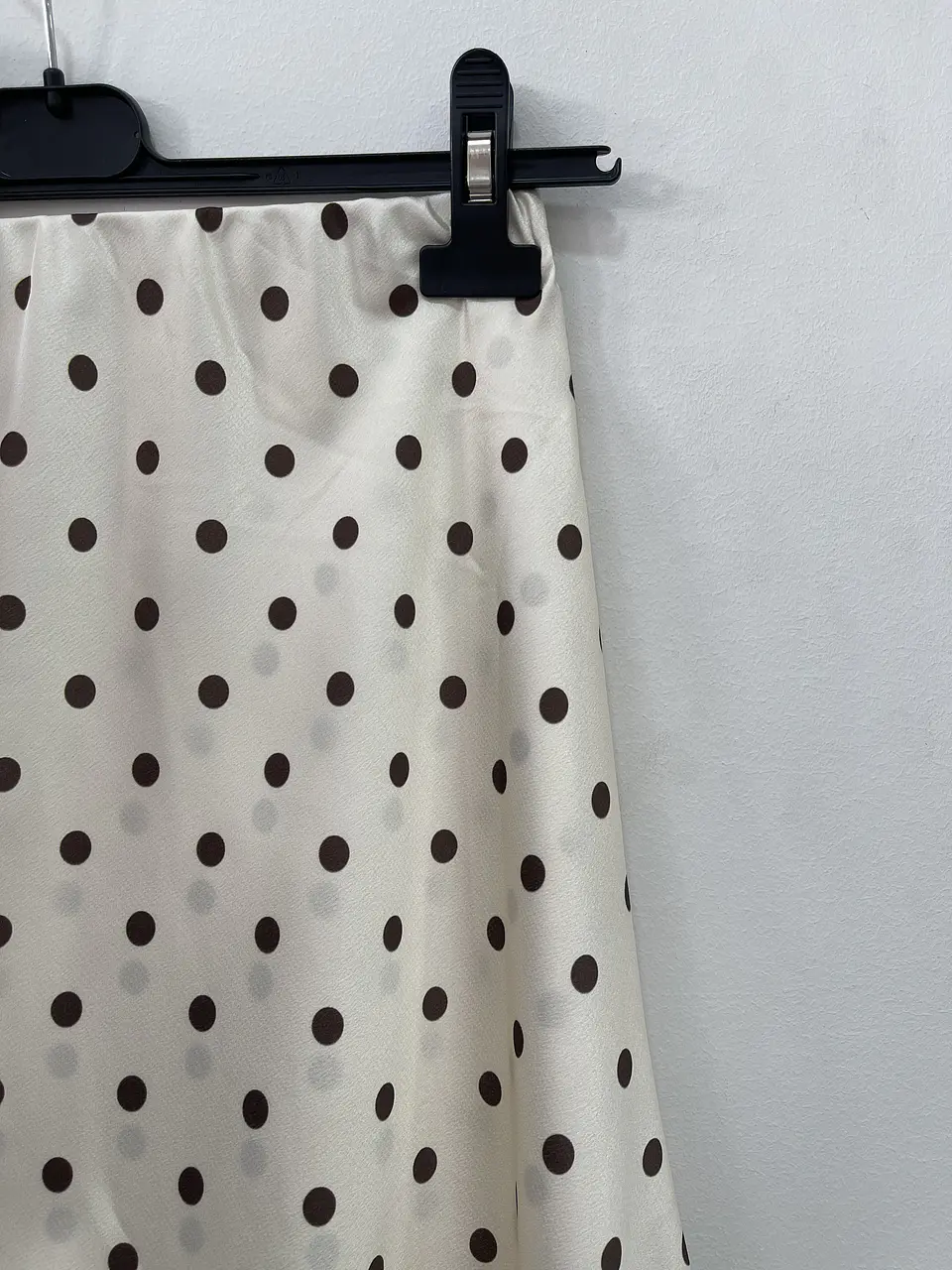 Saia acetinada bolas 3