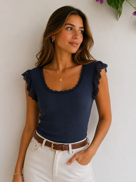 Tops com renda 