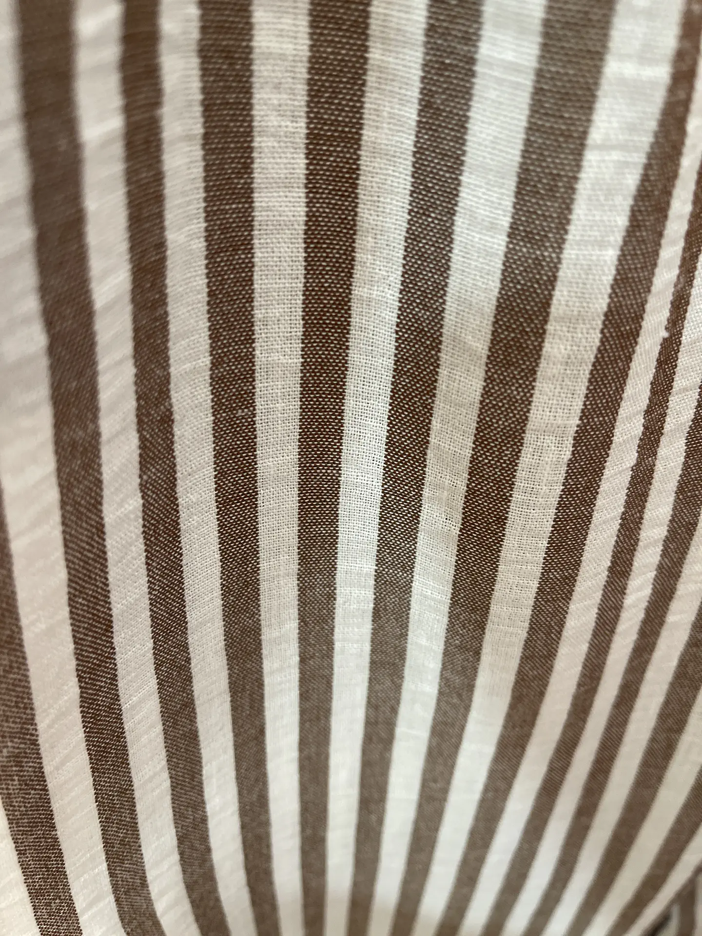 Calça pantalonas riscas médias castanhas  2