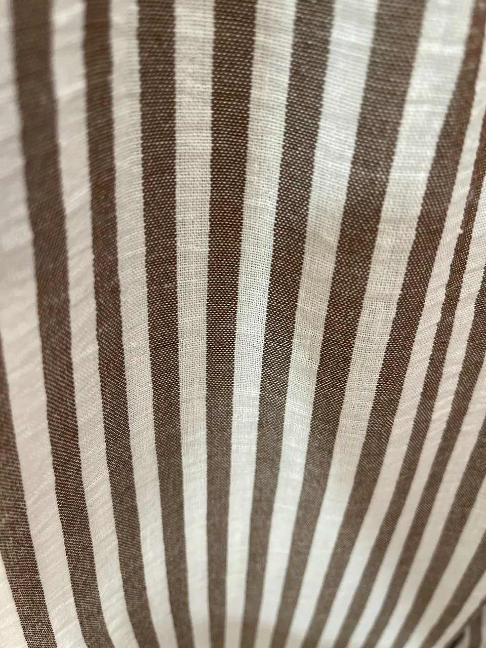 Calça pantalonas riscas médias castanhas  2