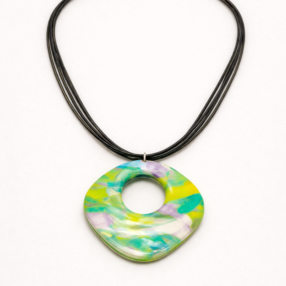 Colar em Cerâmica Marmorizado 4