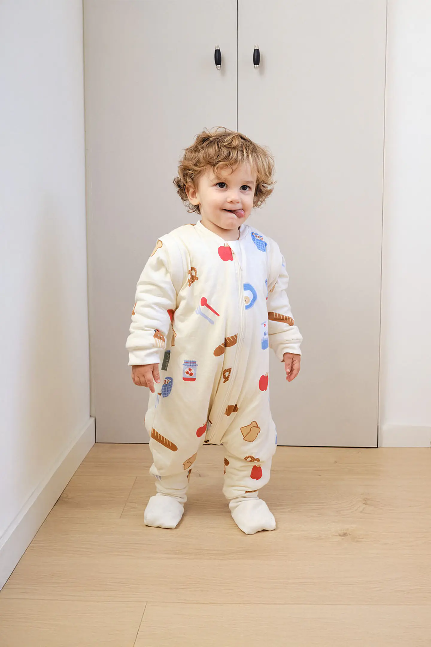 Pijama manta con mangas y calcetines antideslizantes - Good Morning - TOG 1 9