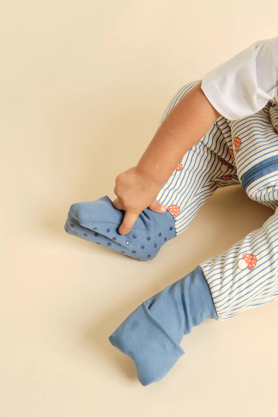 Pijama manta con calcetines antideslizantes - Mushrooms - TOG 1 9