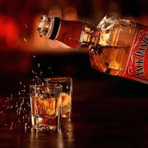 Jack Daniel´s Fire 750cc +con 2 vasos shots   OFERTA