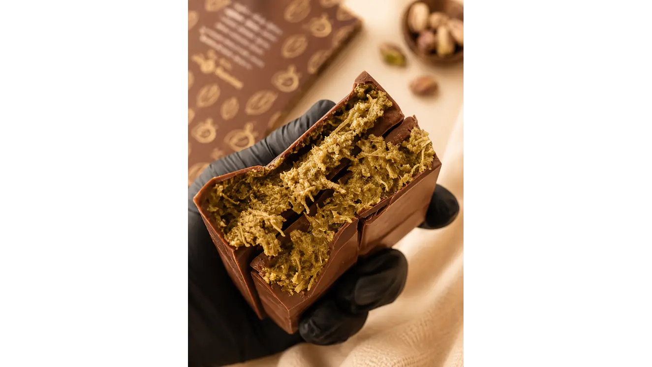 Barra de Chocolate Dubai Premium Artesanal D`Arias 200grs 2