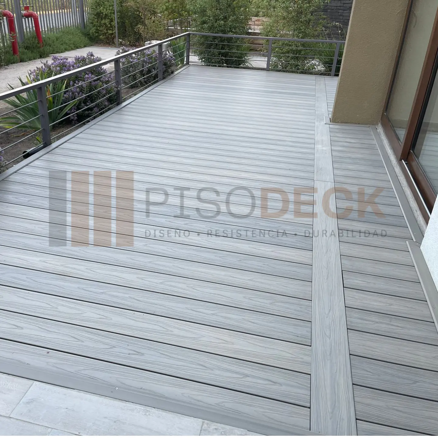 Piso Deck WPC Texturizado Premium Bicolor Antique Piedra 1