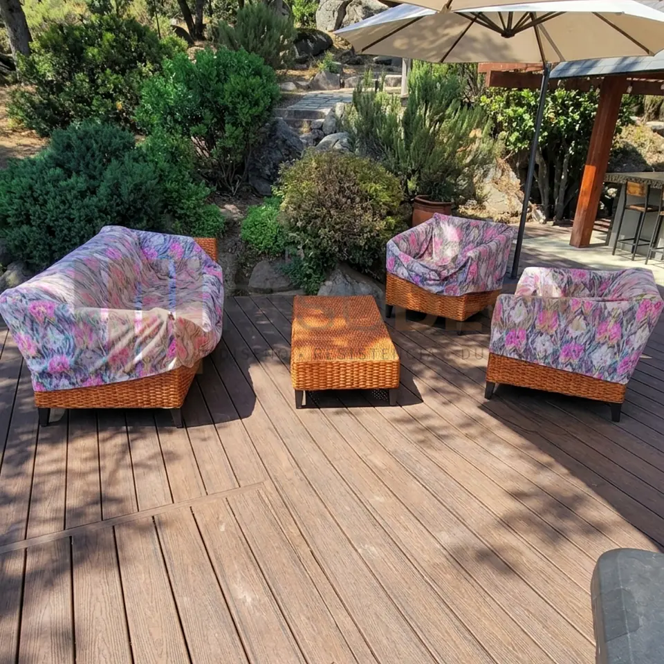 Piso Deck WPC Premium Bicolor Chocolate Madera 1