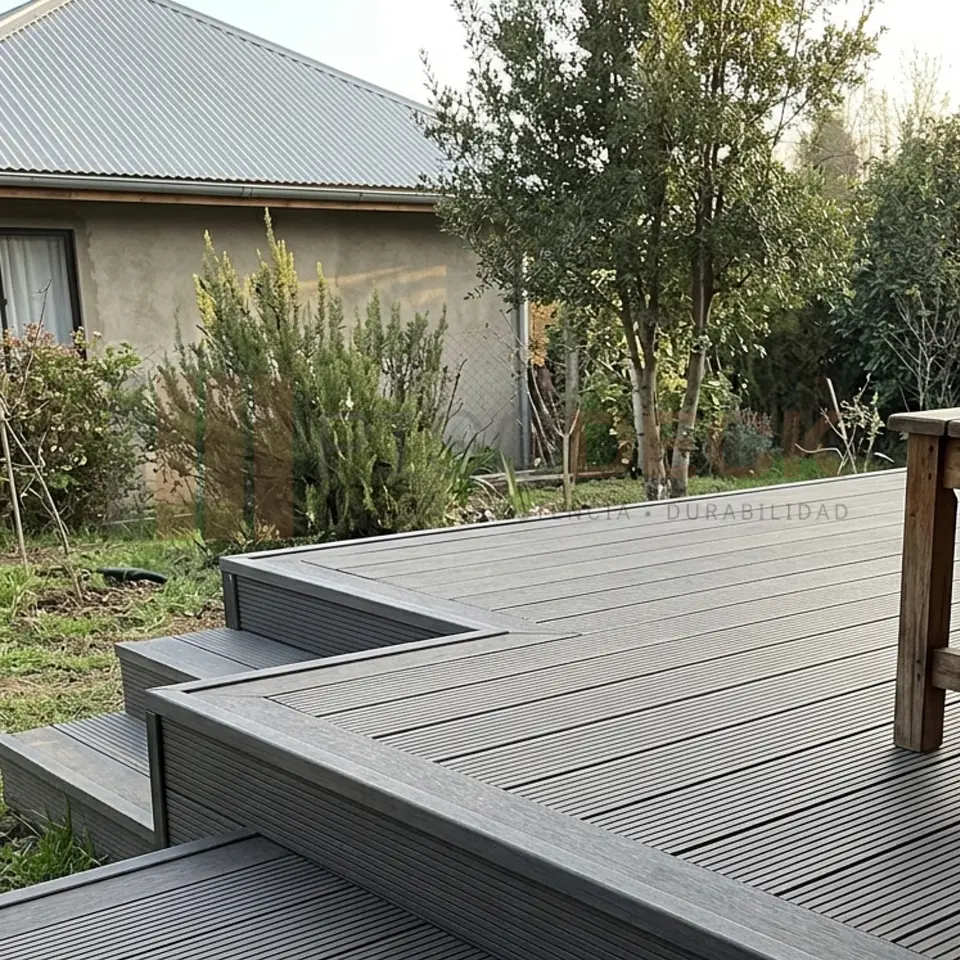 Piso Deck WPC Premium color Gris  1