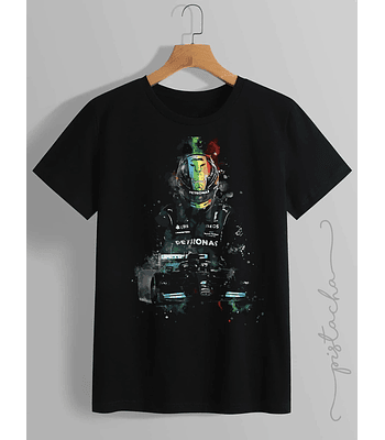 polera Hamilton formula 1 auto casco