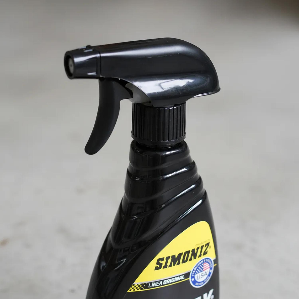 Limpiador Renovador de Llantas Simoniz 500 ml 4