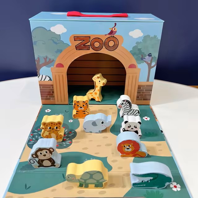 Maleta temática Zoológico con figuras de madera 4