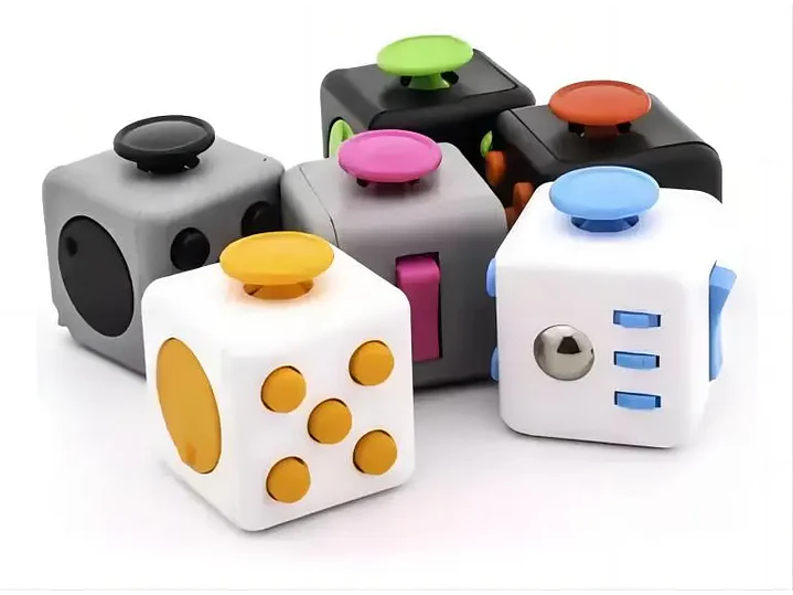 Cubo Antiestrés Fidget Sensorial 2