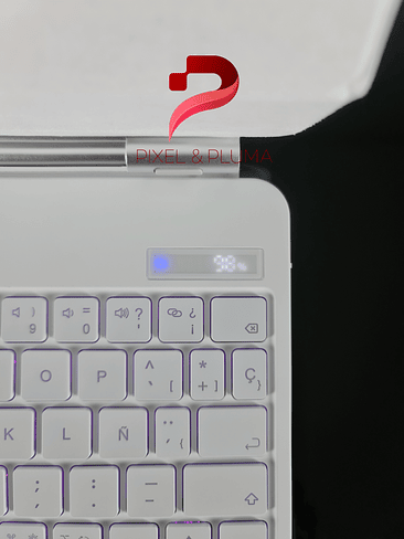 Teclado Premium para iPad 10ª Gen / iPad A16 – BLANCO 6