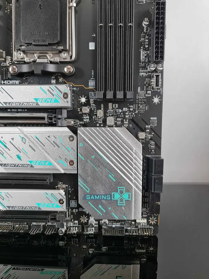 Placa Madre MSI X670E 6