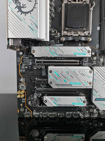 Placa Madre MSI X670E 9
