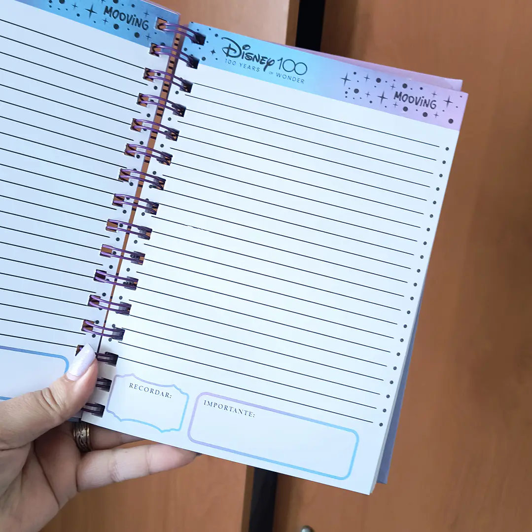 Libreta con Stickers - Disney 100 años 3