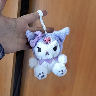 Llavero de Peluche Kuromi con gancho