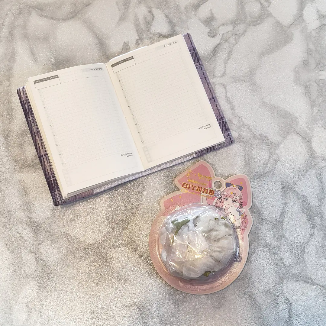 Set de Encajes más Libreta para Journaling 2
