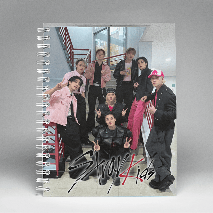 Cuaderno StrayKids 8