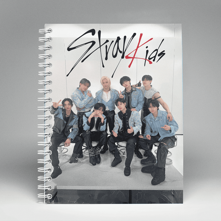 Cuaderno StrayKids 11