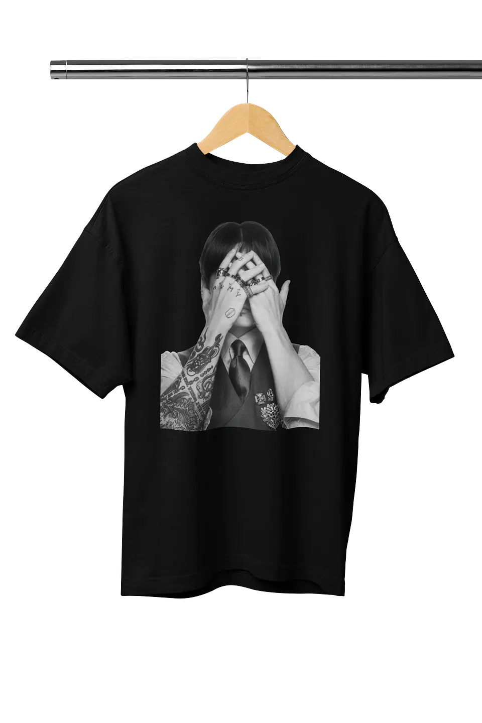 Polera BTS Monochrome Jungkook 2