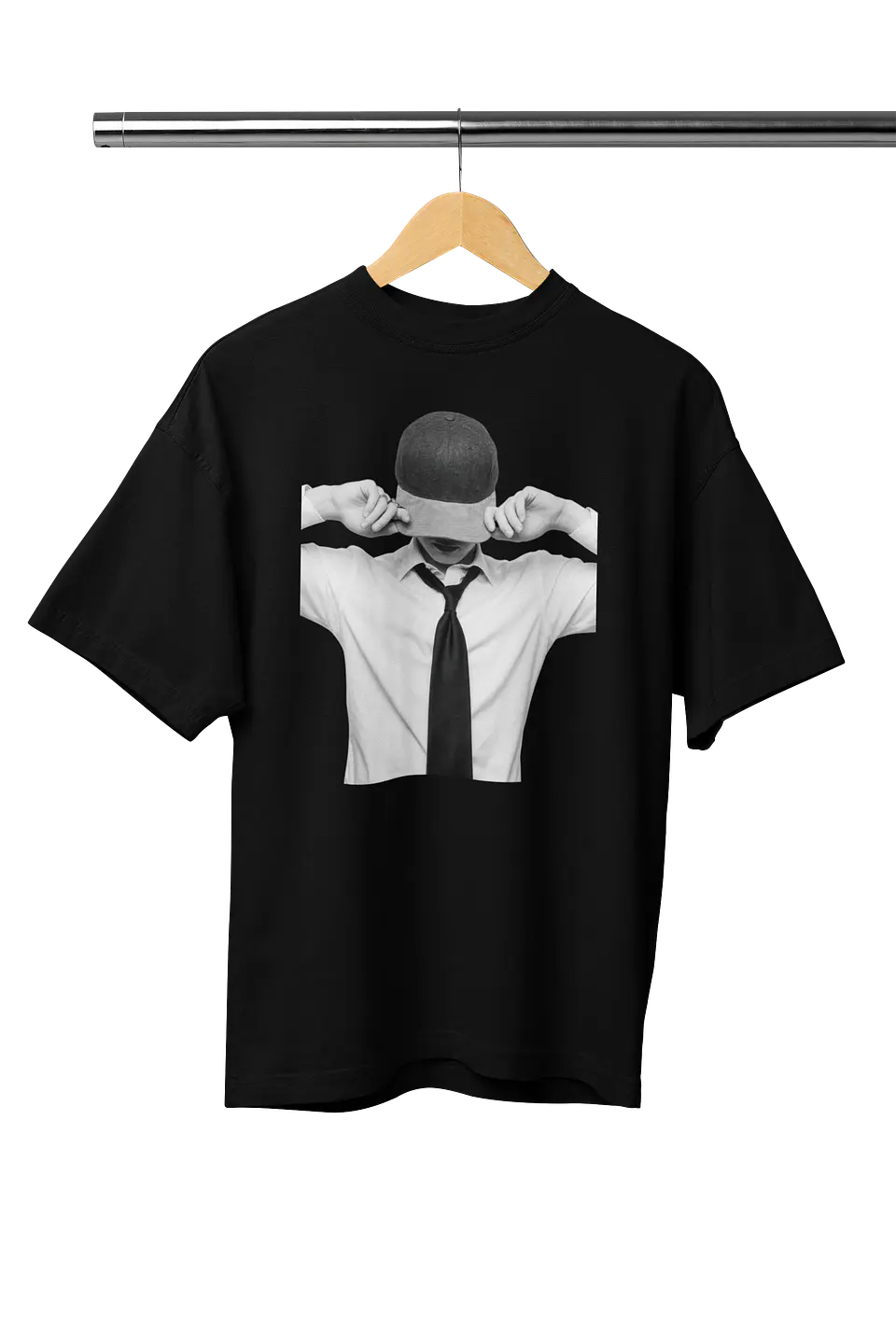 Polera BTS Monochrome Jin 1