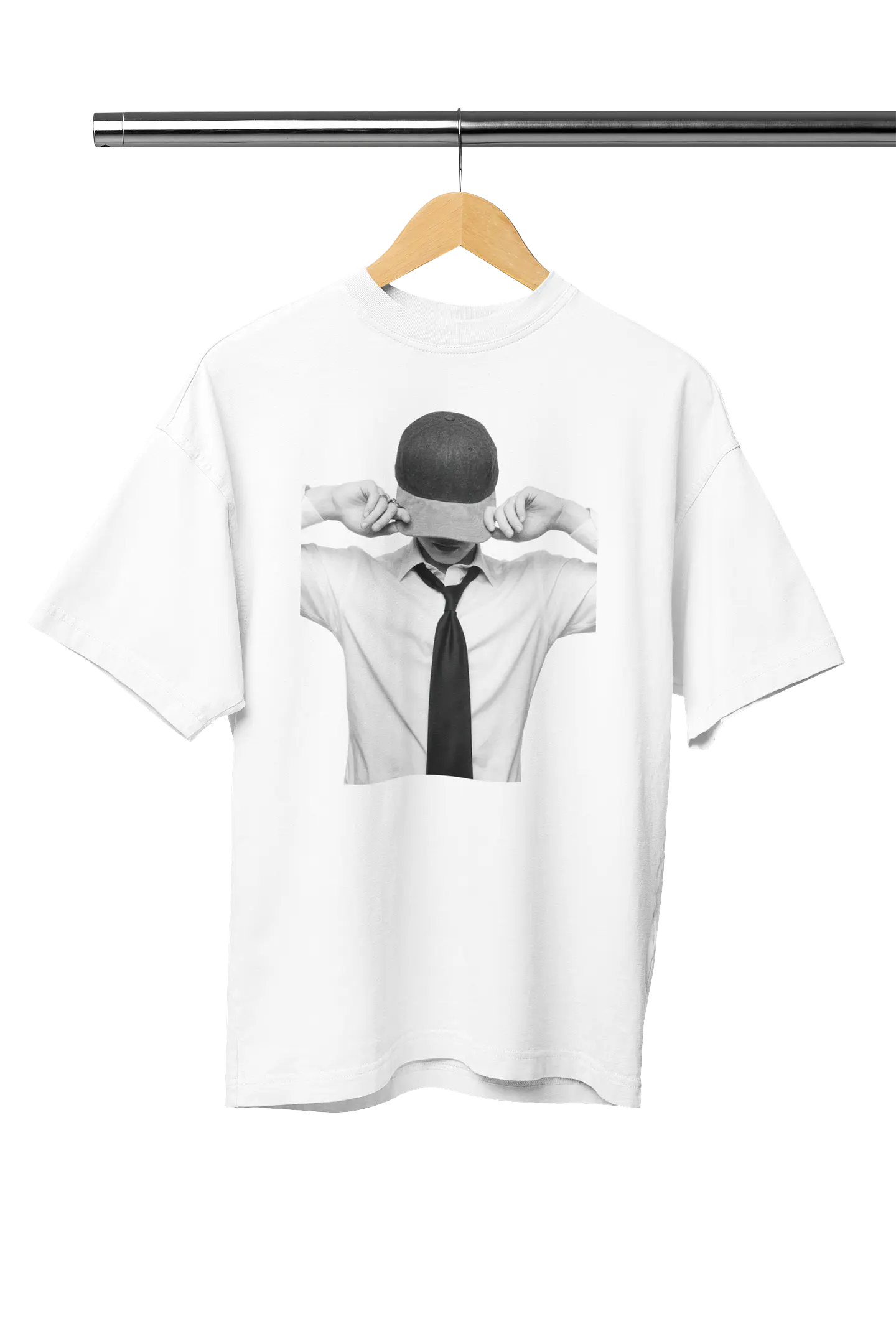 Polera BTS Monochrome Jin 2