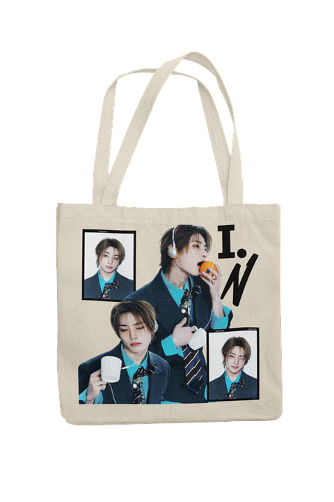 Totebag I.N Stray Kids | Editorial Collage